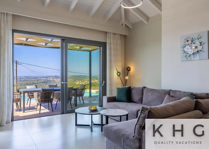 Vila Casa Del Sole With Infinity Pool In Mousata!